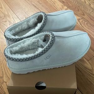 Ugg Kids Tasman II Goose Color big kids size 5